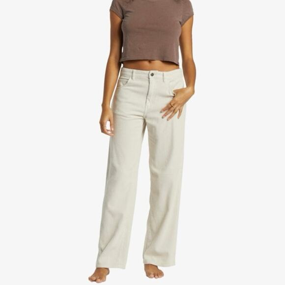 NWT Billabong Midtown Straight Leg Corduroy Pant Moonlight White Size 25 - Picture 1 of 11